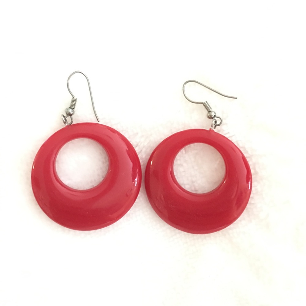 RED HOOP EARRINGS RETRO